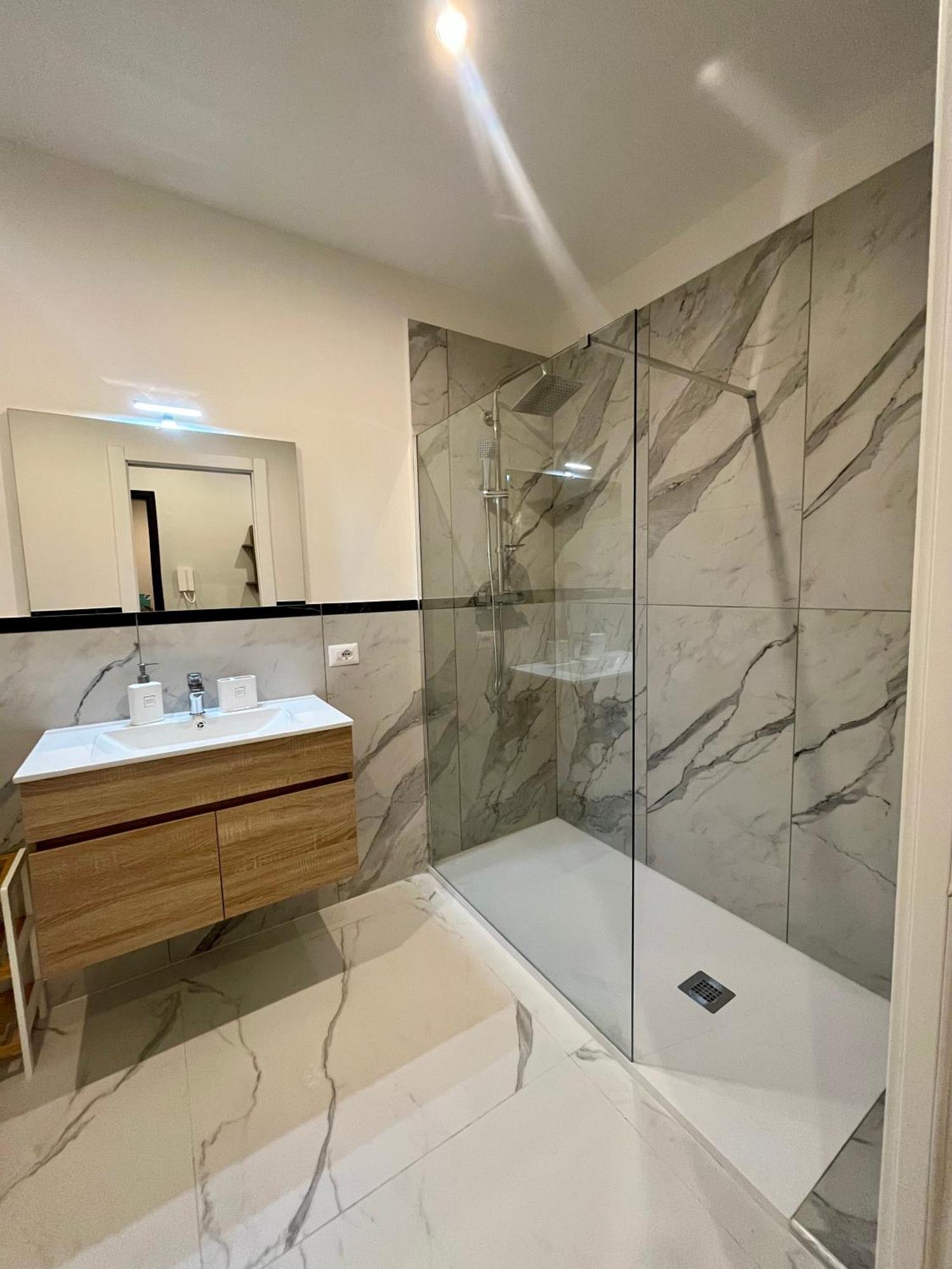 Residenza Elegante - A 5 Fermate Dal Duomo Βίλα Μιλάνο Εξωτερικό φωτογραφία